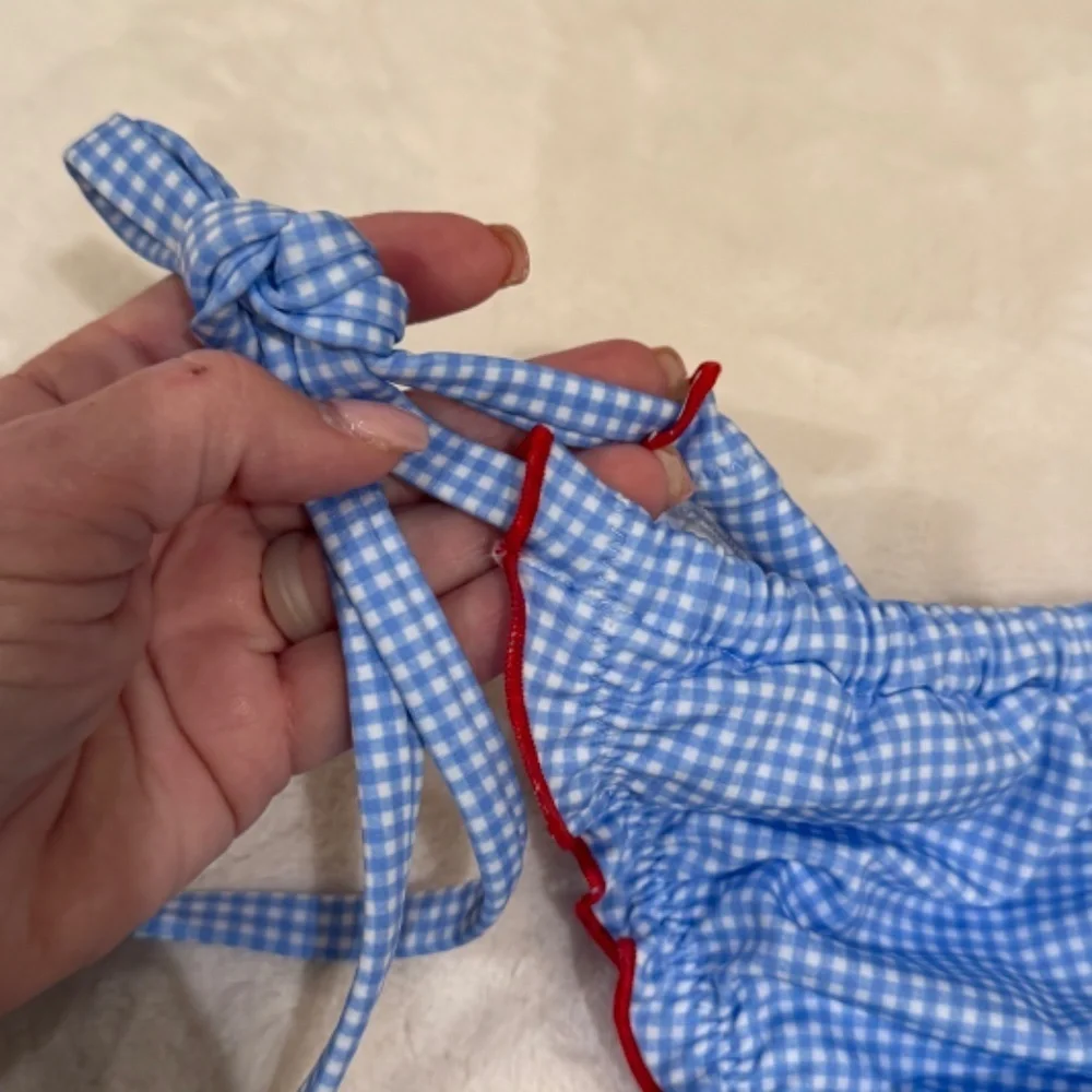 Frankies Bikinis new without